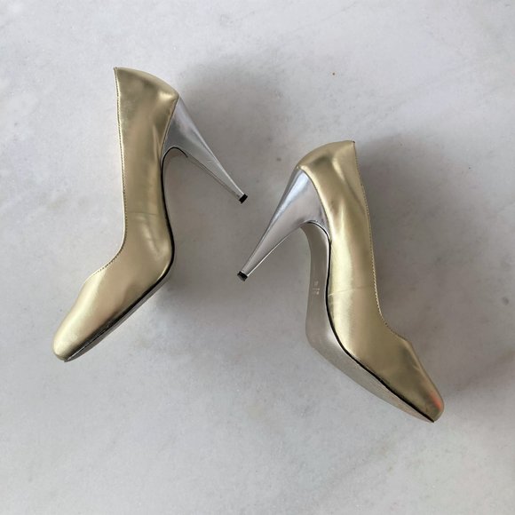 Michael Kors gold & silver leather high heel shoes / pumps, shiny metallic v toe - Picture 5 of 9